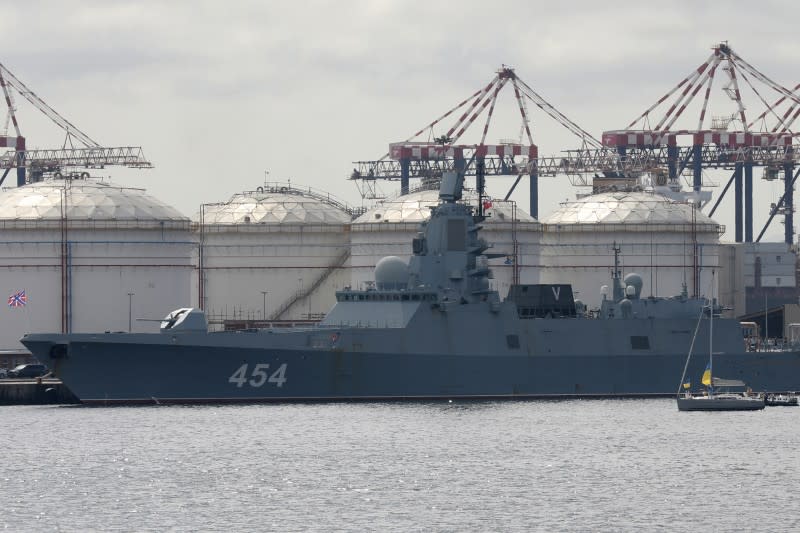 2023年2月14日，俄羅斯巡航艦「戈爾什科夫海軍元帥號」停靠南非開普敦（AP）