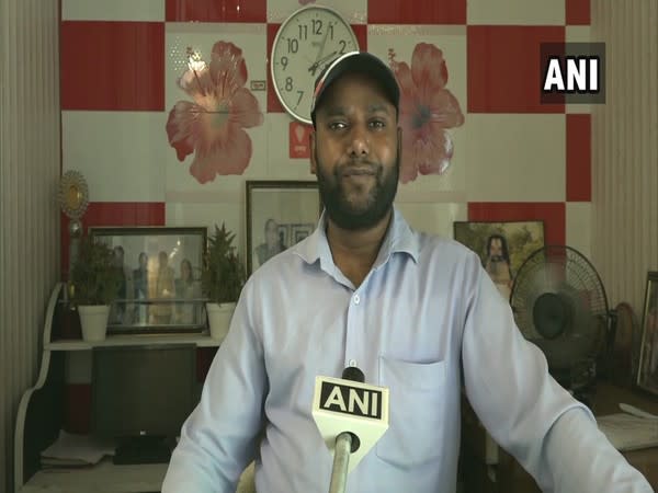 Mohammad Siraj, an employee at a hotel in Agra, speaking to ANI on Friday. (Photo/ANI)