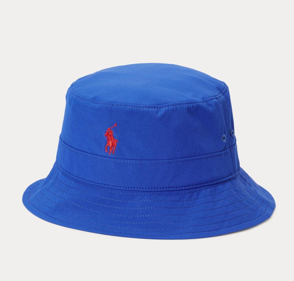 bucket hat