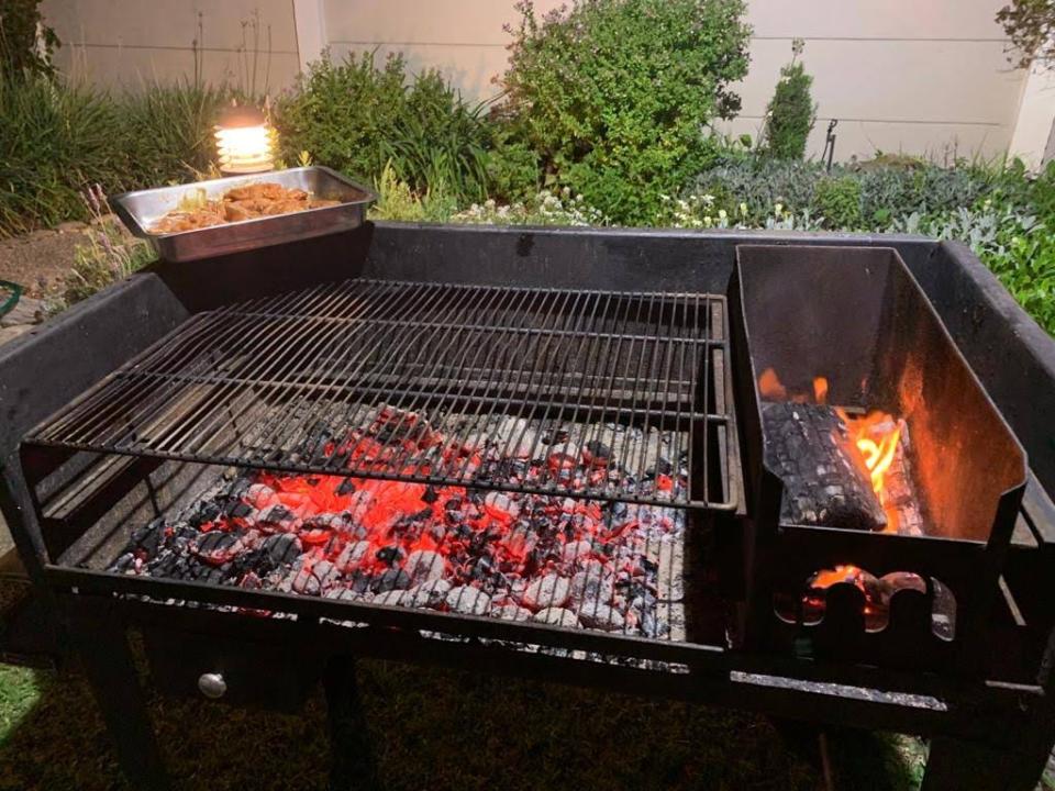 a grill for BRaai with coals and fire