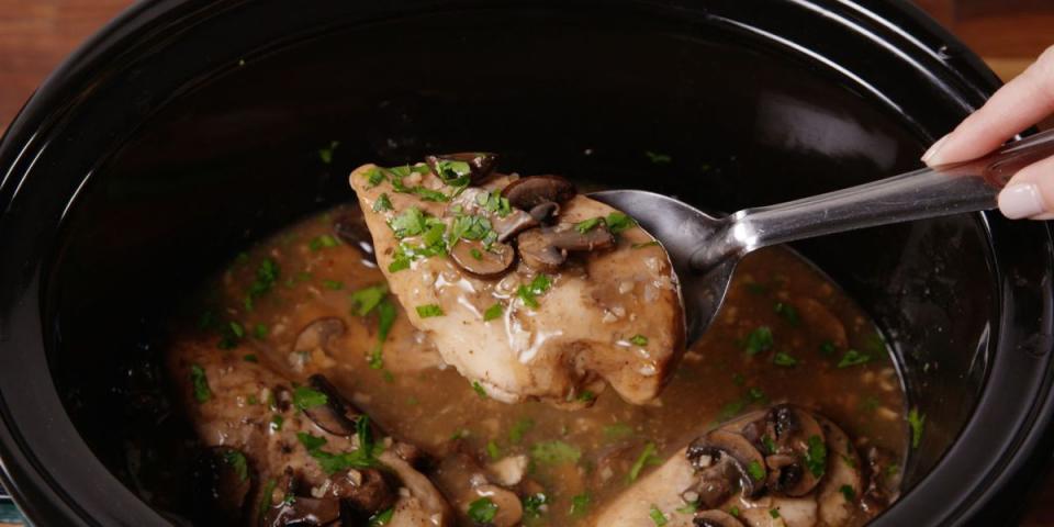 Crock-Pot Chicken Marsala