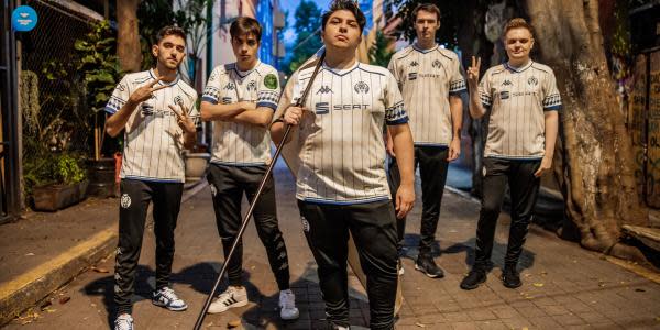 Isurus debuta en Worlds 2022 con derrota ante MAD Lions