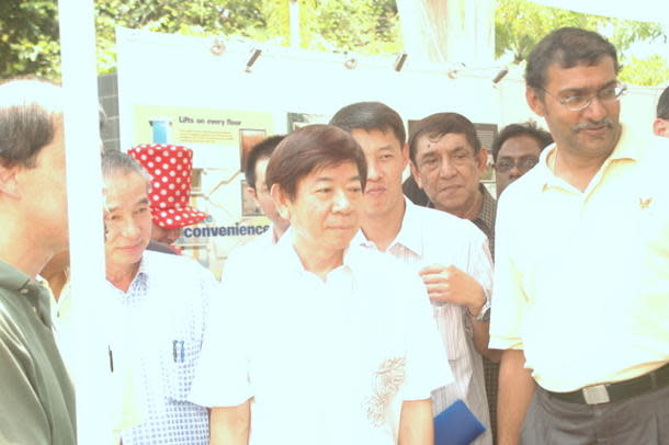 Health Minister Khaw Boon Wan addresses accusations that he mixes religion with politics. (Yahoo! photo/Ignatius Chay)