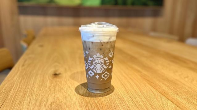 Wired Cup Cafe - PRALINE CRUNCH SIGNATURE CRÈME COLD BREW