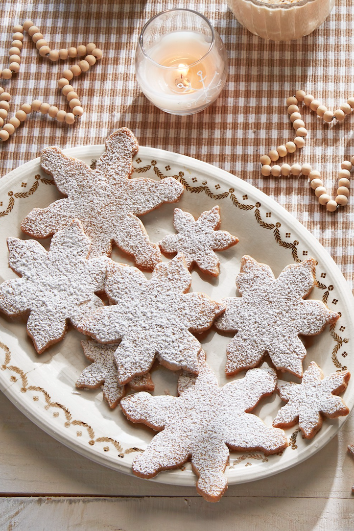 Pecan Snowflake Cookies