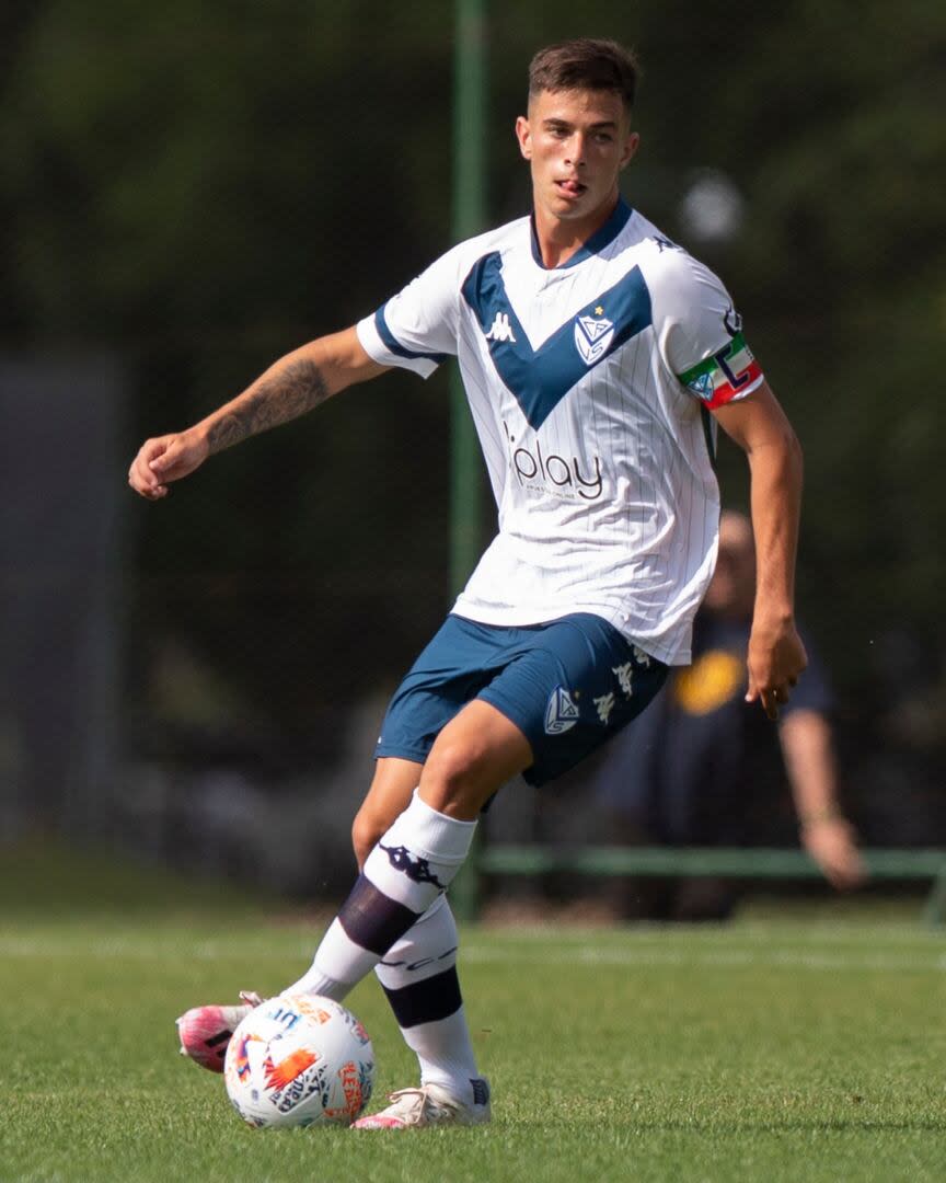 Valentín Gómez no llegará a River por no haber pasado la revisión médica y seguirá jugando en Velez Sarsfield