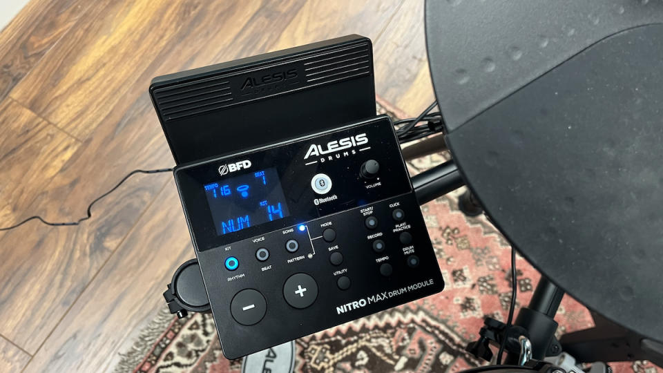 Alesis Nitro Max module