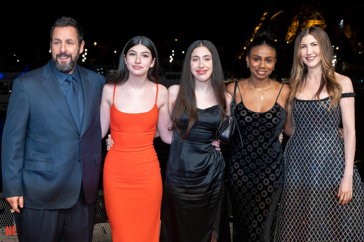 Adam Sandler, Sunny Sandler, Sadie Madison Sandler, guest and Jackie Sandler  (Marc Piasecki / WireImage)