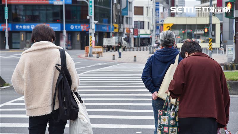 CNN曾報導台灣是「行人地獄」，交通道路設計有待加強。（圖／記者陳弋攝影）