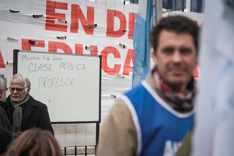 Manifestación docente en el Congreso