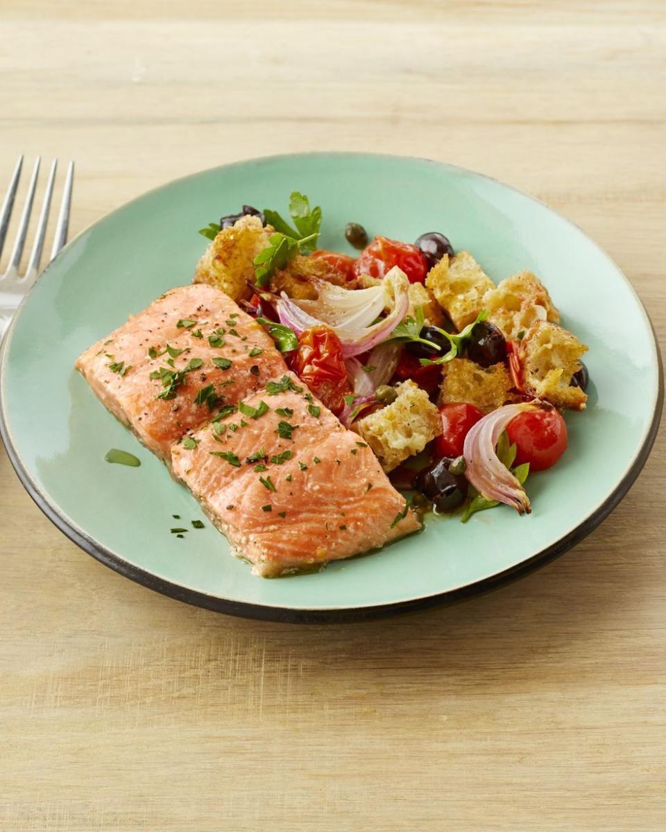 Sheet Pan Salmon Puttanesca