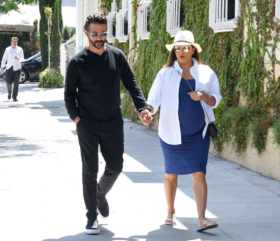 <p>Eva Longoria is a mummy! The Desperate Housewives star and her husband José “Pepe” Bastón welcomed a son named Santiago Enrique Bastón on Tuesday, 19 June, weighing 6 lbs and 13 oz.<br>“We are so grateful for this beautiful blessing,” Eva and José told HOLA! USA. <em>[Photo: Getty]</em> </p>