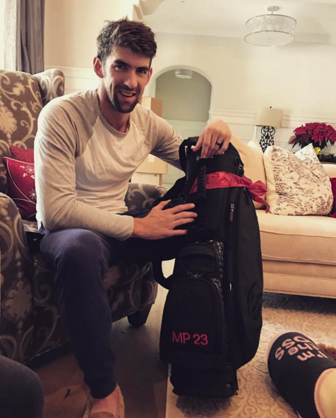 <p>Olympic gold medalist Michael Phelps was so excited about his new G/FORE golf bag that he took to Instagram to personally thank the big man: “Hell yeah!!!!! Thanks Santa!!” (Photo: <a rel="nofollow noopener" href="https://www.instagram.com/p/BOdBtJlgN3K/" target="_blank" data-ylk="slk:Instagram;elm:context_link;itc:0" class="link ">Instagram</a>) </p>