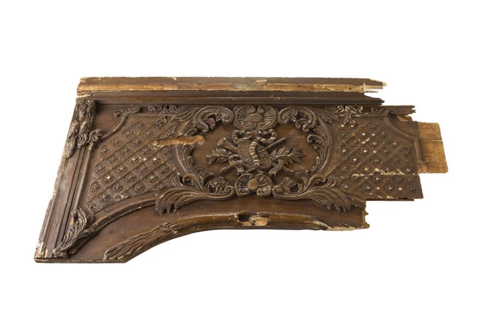 The controversial door from James Cameron’s “Titanic” was officially sold at that Treasures From Planet Hollywood auction last week for a whopping $718,750. Jam Press/Heritage Auctions