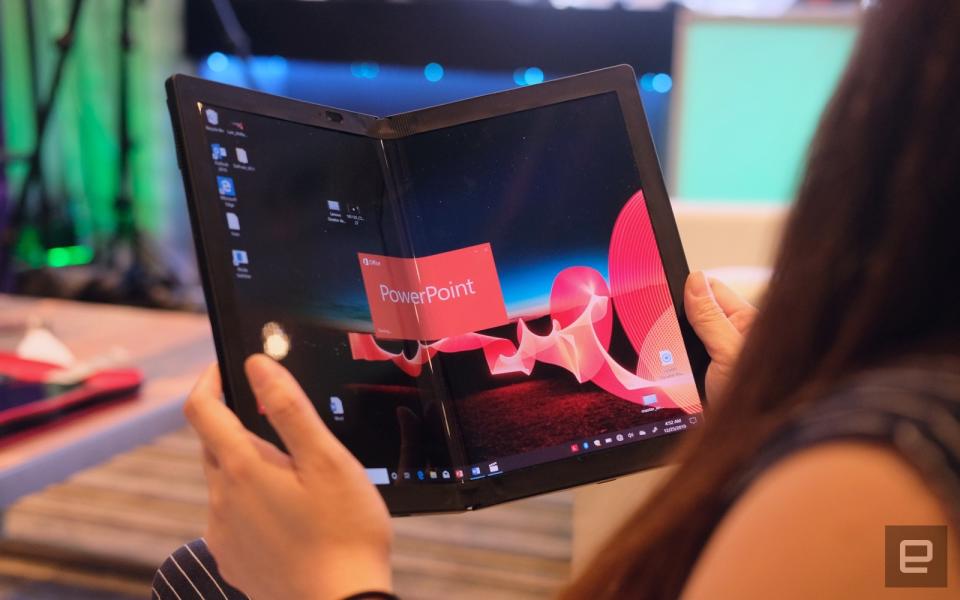 Lenovo ThinkPad X1 Fold hands-on at CES 2020