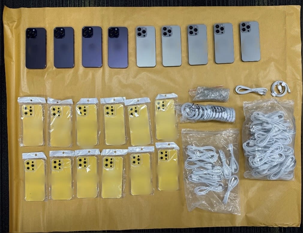 Photo of seized mobile devices that were allegedly fake (Photo: SPF)