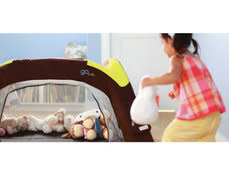 GoCrib inflatable, portable crib/playpen