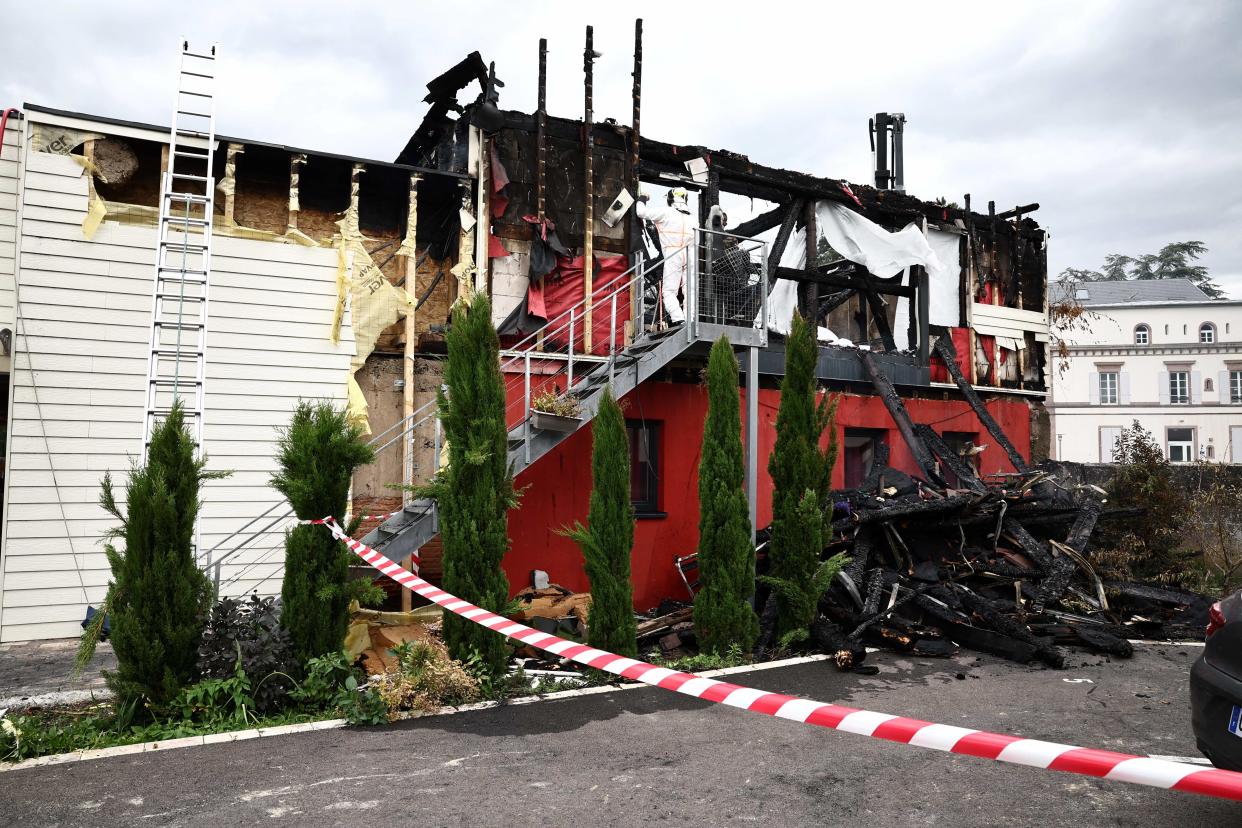 Le gîte après l’incendie matinal à Wintzenheim (Haut-Rhin), le 9 août 2023.