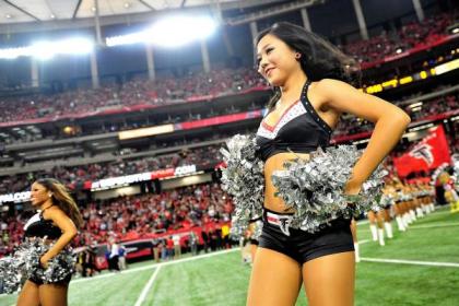 Atlanta Falcons cheerleaders. (Getty Images)