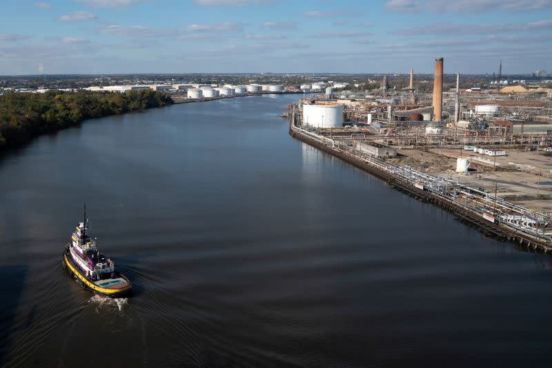 A century of spills: Philadephia refinery cleanup shows oil industry's lasting imprint