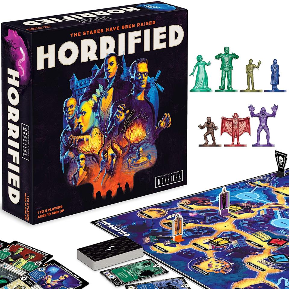 Horrified: Universal monsters strategy board game, 2 person board games