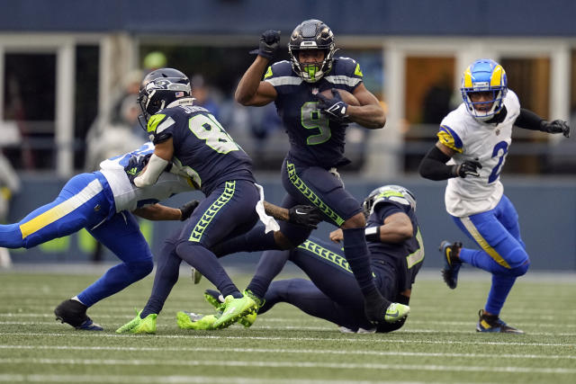 Kenneth Walker, Seahawks running game key against 49ers with