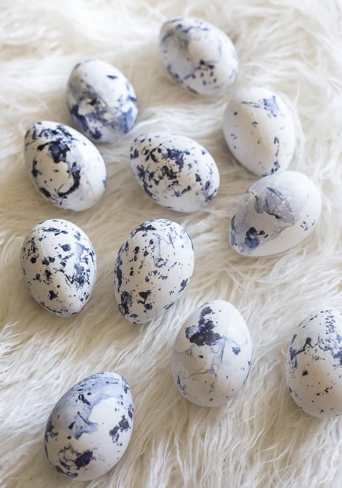 Splatter-Painted Easter Eggs