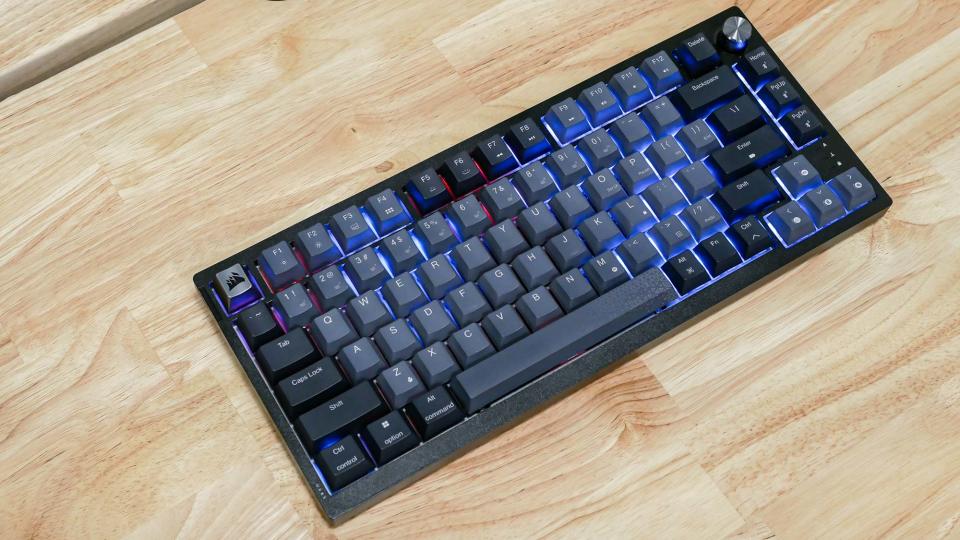 Corsair K65 Plus Wireless