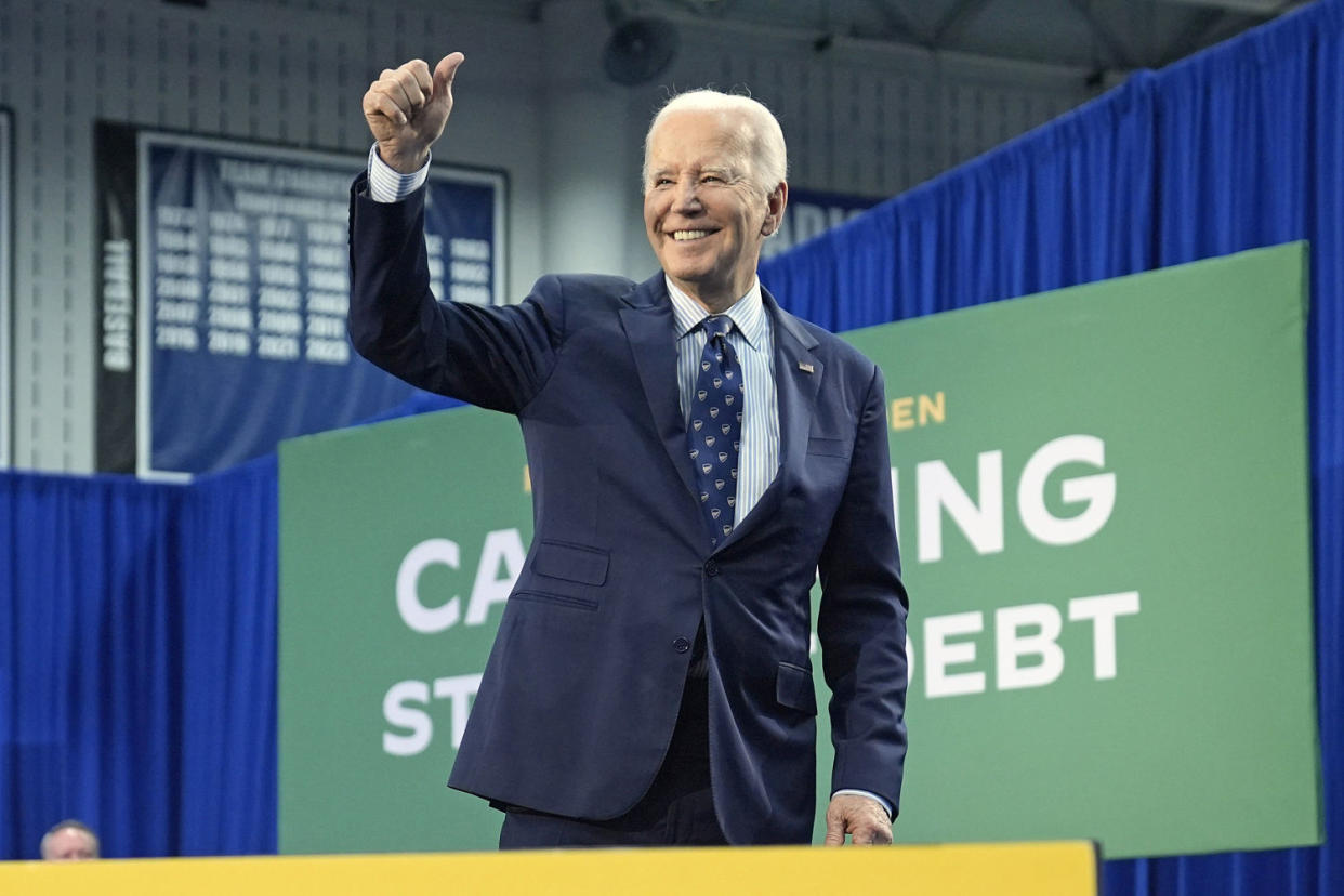 Image: Joe Biden (Evan Vucci / AP)