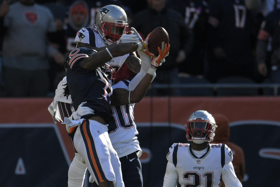 Chicago Bears wide receiver Kevin White caught Mitchell Trubisky’s Hail Mary, but came up a yard short of the goal line. (Getty)