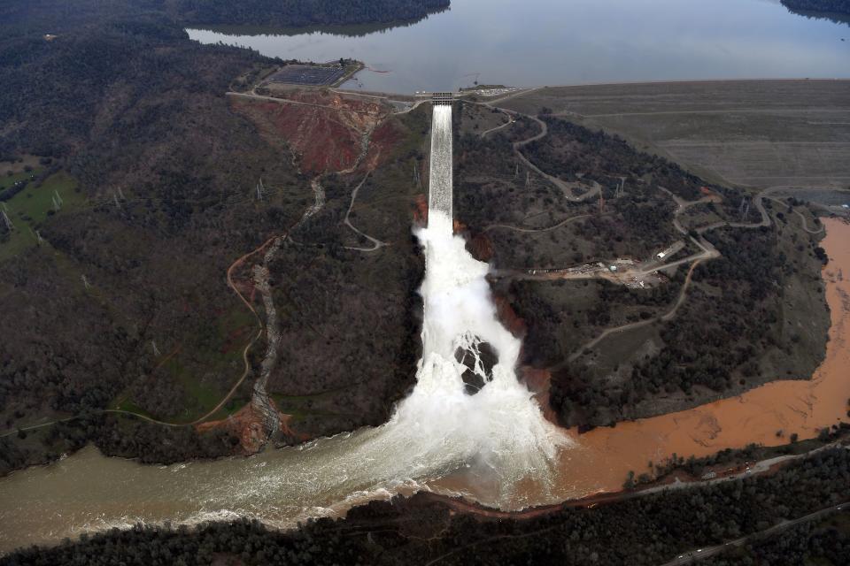 The Oroville Dam spillway releases 100,000 cubic feet of water per second down the main spillway in Oroville, California, on&nbsp;Feb. 13, 2017.