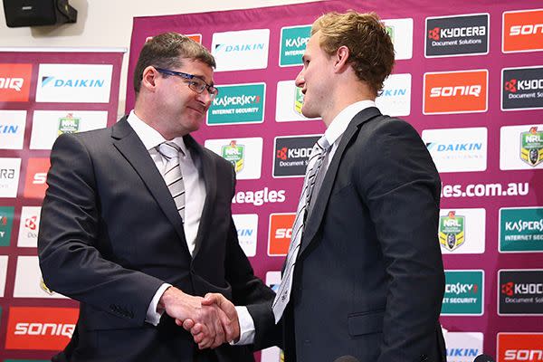 Kelly shakes hands with Daly Cherry-Evans. Source: Getty