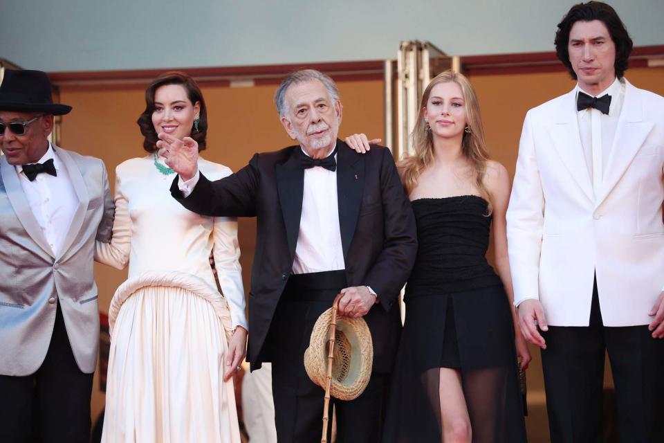 Carole Bouquet, Julie Gayet, Adam Driver… le tapis rouge de « Megalopolis », de Francis Ford Coppola