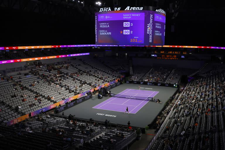 Un estadio semivacío durante el match entre la estadounidense Jessica Pegula y la griega Maria Sakkari por las Finales de la WTA en Fort Worth, Texas, la semana pasada