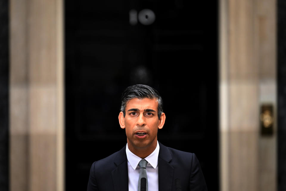 LONDON, ENGLAND - OCTOBER 25: British Prime Minister Rishi Sunak makes a statement after taking office outside Number 10 in Downing Street on October 25, 2022 in London, England. Rishi Sunak will take office as the UK's 57th Prime Minister today after he was appointed as Conservative leader yesterday. He was the only candidate to garner 100-plus votes from Conservative MPs in the contest for the top job. He said his aim was to unite his party and the country. (Photo by Leon Neal/Getty Images)