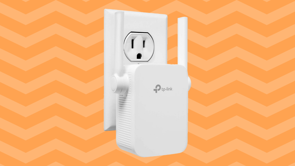 Save 40 percent on the TP-Link N300 Wi-Fi Extender. (Photo: Amazon)