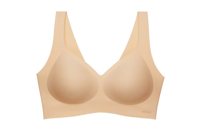 4 Editors Tried This On-Sale One-Size-Fits-All Bra and Were Floored by the  Results