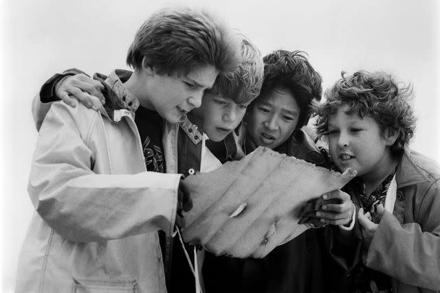 <p>Warner Brothers/Getty Images</p> Corey Feldman, Sean Astin, Ke Huy Quan and Jeff Cohen in 'The Goonies'