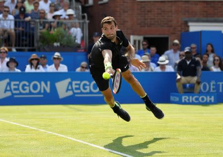 Britain Tennis - Aegon Championships - Queen’s Club, London - June 21, 2017 Bulgaria's Grigor Dimitrov in action during his second round match against France's Julien Benneteau Action Images via Reuters / Tony O'Brien