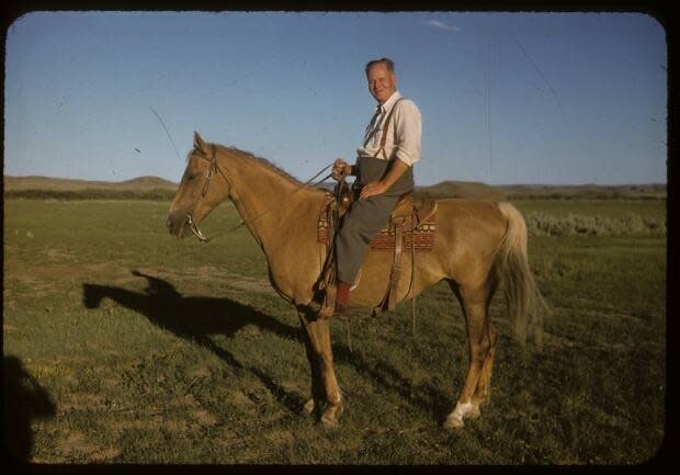 Saskatchewan History & Folklore Society 