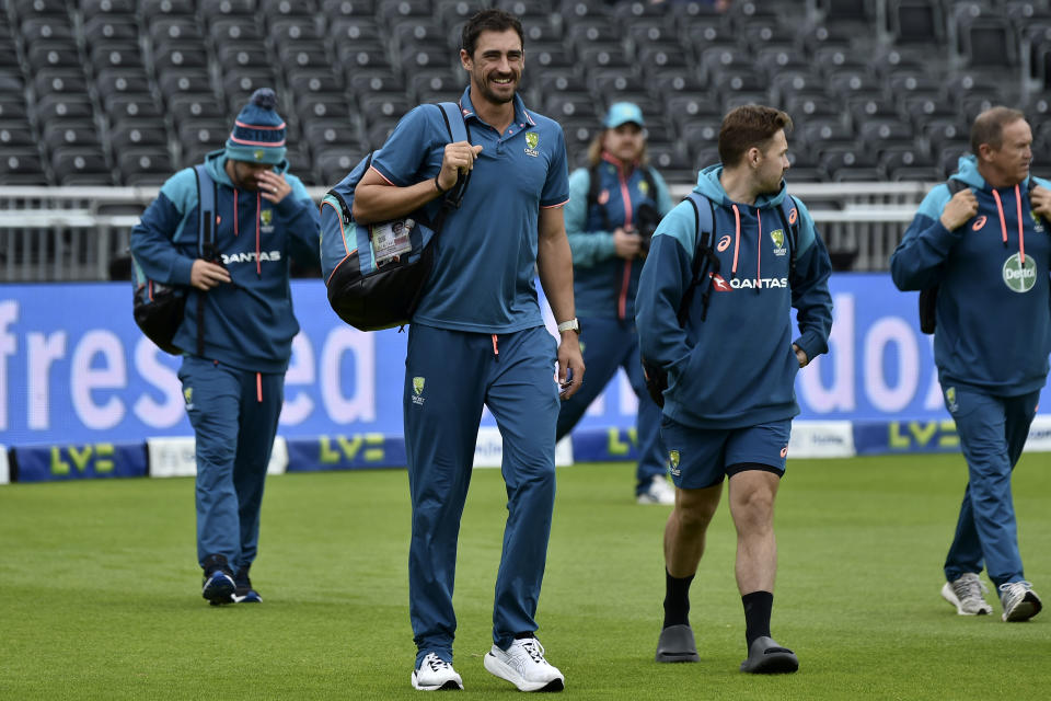 Australia's Mitchell Starc arrives with teammates for the fifth day of the fourth Ashes Test match between England and Australia at Old Trafford, Manchester, England, Sunday, July 23, 2023. (AP Photo/Rui Vieira)