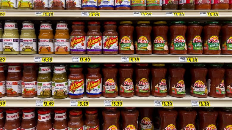 Salsa shelves at a store