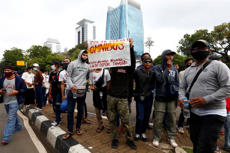 University students protest against the government's labor reforms bill in Jakarta