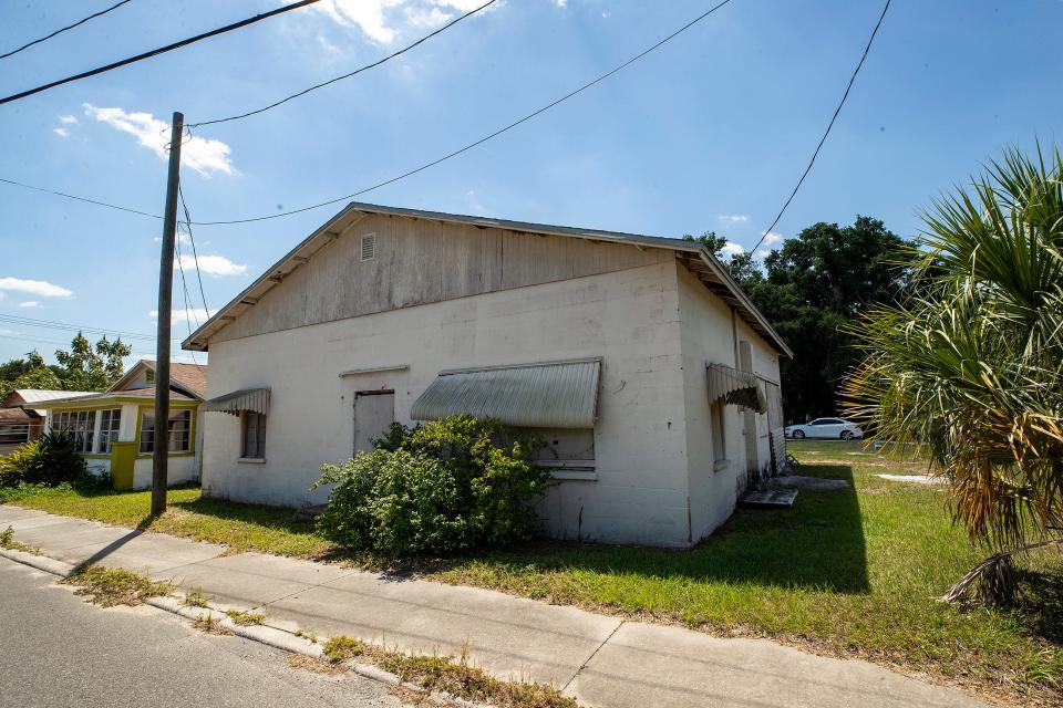 A property on Wabash Street in Bartow targeted for demolition. City residents will get a letter in June spelling out the new initiative to clean up the city's blighted areas.