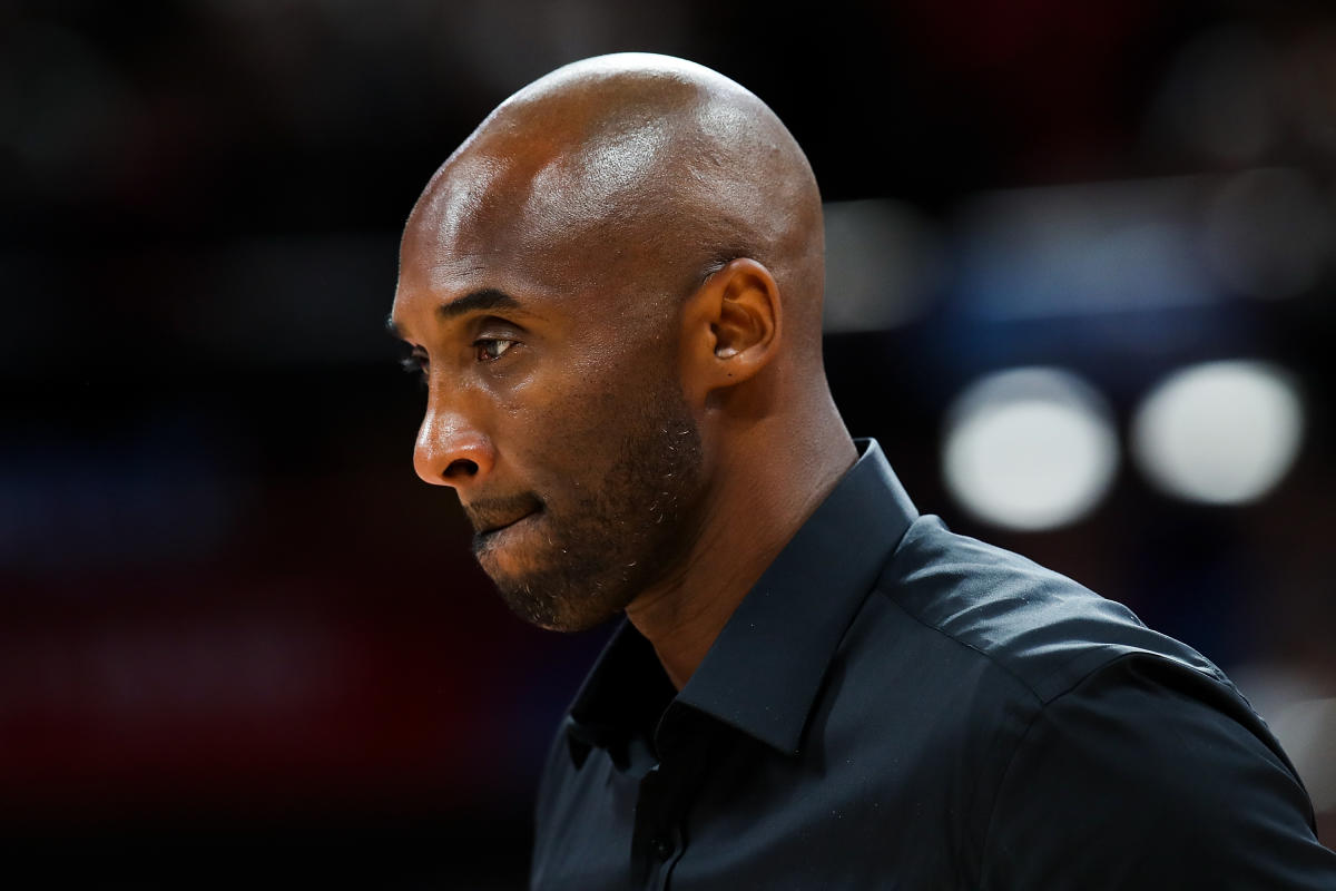 Philadelphia mourns Kobe Bryant's death: 'We lost another one of our own'