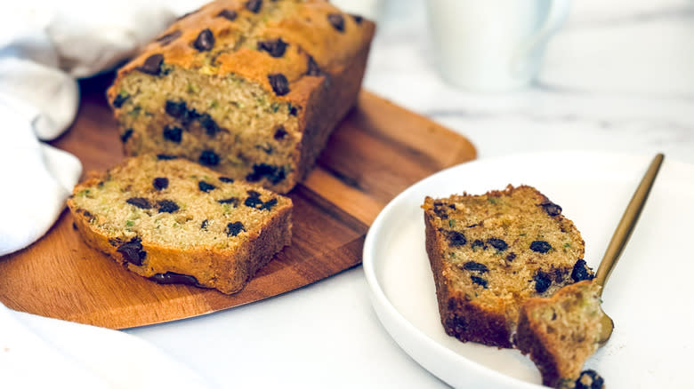 sliced loaf of raisin bread