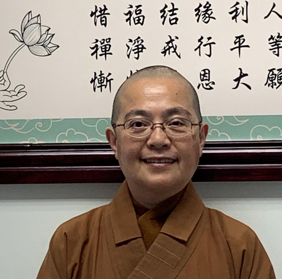 The Venerable Jue Ji is the director of Fo Guang Shan Xiang Yun Temple Austin and a Dharma teacher.