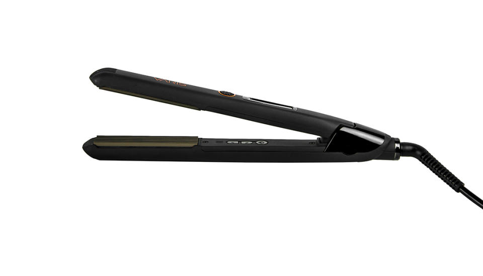 The Varis Micro Crimper, $175, <a href="http://www.beautycarechoices.com/varis/varis-micro-crimper-wfree-alligator-clips-1inches" rel="nofollow noopener" target="_blank" data-ylk="slk:beautycarechoices.com;elm:context_link;itc:0;sec:content-canvas" class="link ">beautycarechoices.com</a>. (Photo: courtesy of Varis)