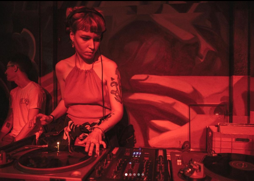 Josefina Gómez - DJ