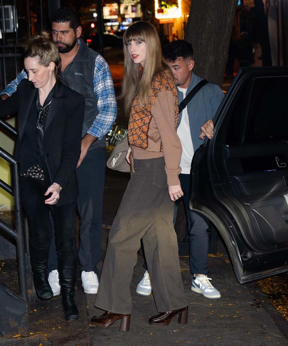 Taylor Swift, New York City, loafers